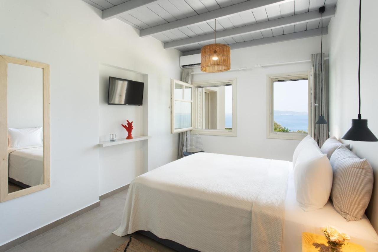 Villa Itis - Elegant Ground Floor Suite With Terrace & Great View Neapoli Voion ภายนอก รูปภาพ